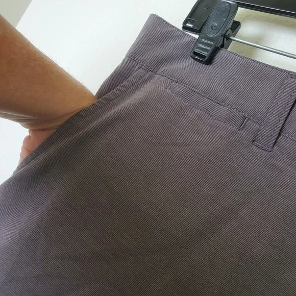 Johnnie-O Steel Gray Performance Woven Shorts Stretch Golf Casual Men's Size 34 - Picture 11 of 15